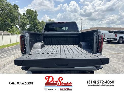 New 2026 GMC Sierra 2500 AT4 w/ AT4 Premium Plus Package AWD/4WD image 25