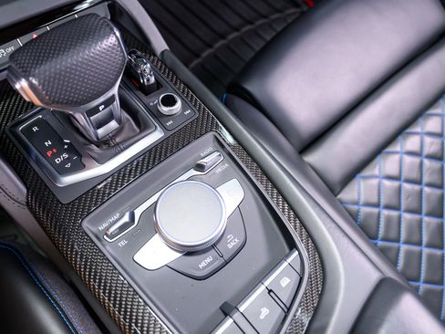 Used 2018 Audi R8 V10 plus image 46