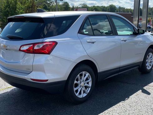 Certified 2021 Chevrolet Equinox LS AWD/4WD image 8