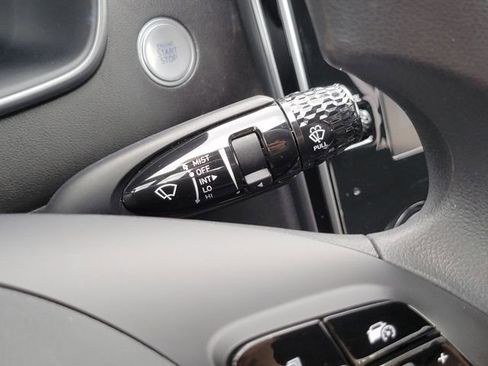 Used 2022 Hyundai Santa Cruz SEL image 17