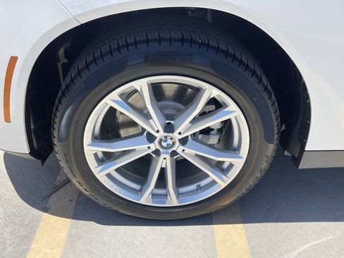 Used 2025 BMW X3 xDrive30i w/ Premium Package image 10