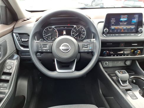 Certified 2023 Nissan Rogue SV AWD/4WD image 14
