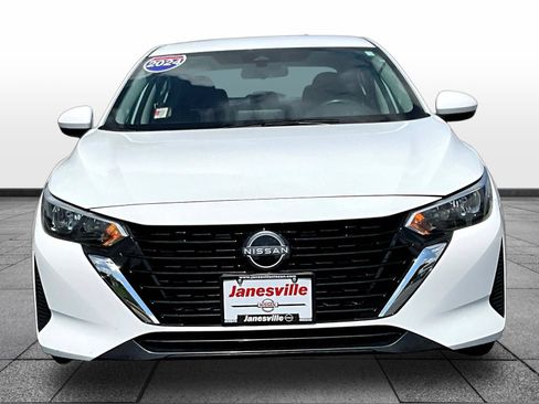 Used 2024 Nissan Sentra SV w/ All-Weather Package FWD image 2