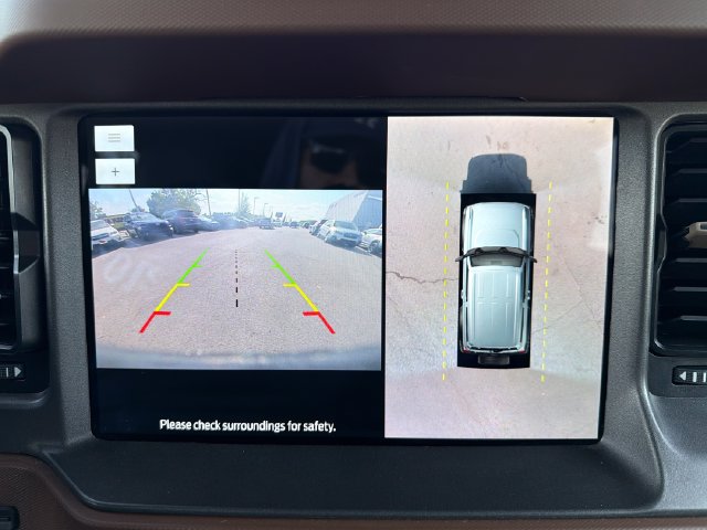 Used 2024 Ford Bronco Outer Banks AWD/4WD image 13
