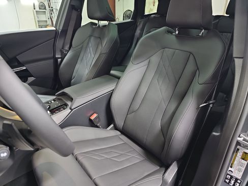 New 2026 BMW X3 xDrive30 w/ Premium Package image 16