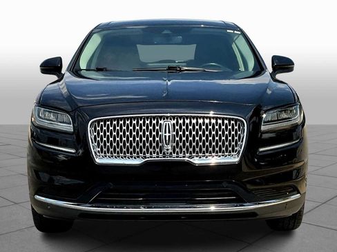 Used 2021 Lincoln Nautilus AWD w/ Equipment Group 101A image 3