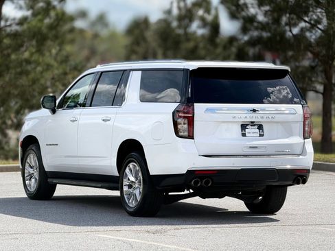 Used 2023 Chevrolet Suburban Premier RWD image 10