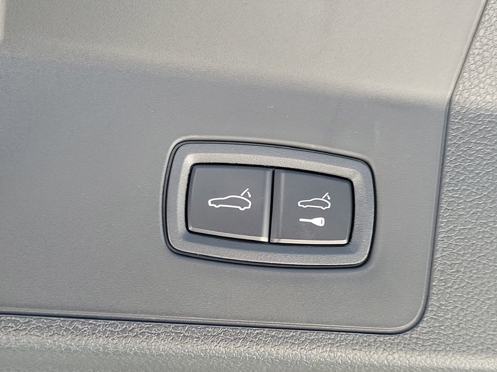 New 2026 Porsche Panamera 4 AWD/4WD image 18