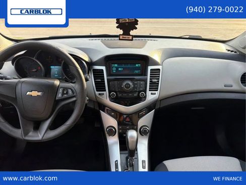 Used 2016 Chevrolet Cruze LS image 27
