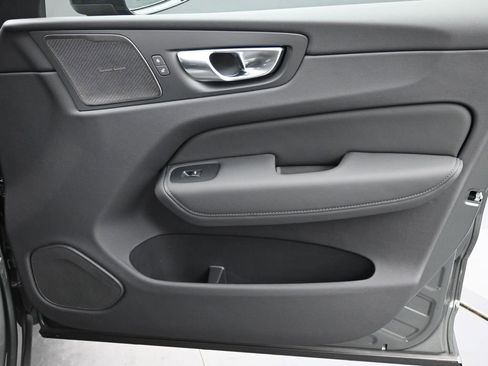 New 2026 Volvo XC60 B5 Plus w/ Climate Package image 14