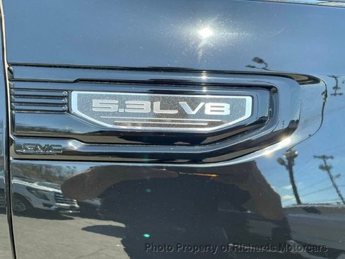 Used 2024 GMC Sierra 1500 Elevation w/ Elevation Premium Package image 10