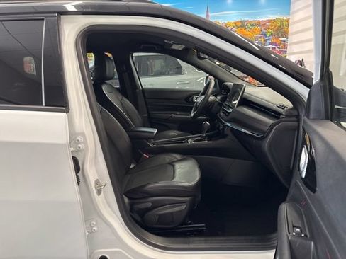 Used 2024 Jeep Compass Trailhawk AWD/4WD image 52