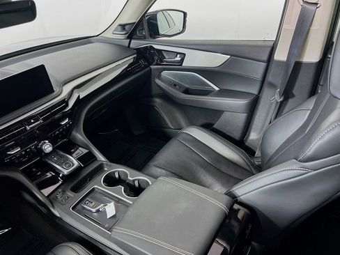 Used 2025 Acura MDX SH-AWD w/ Technology Package image 24