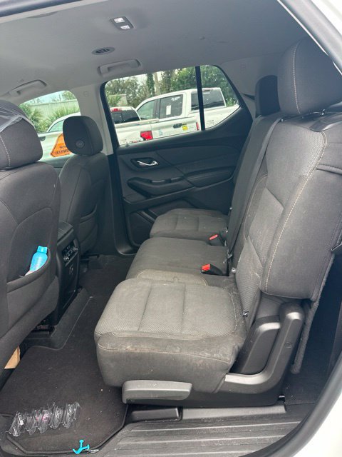 Used 2021 Chevrolet Traverse LS FWD image 13