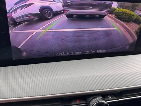 Used 2025 Nissan Murano SV AWD/4WD image 20