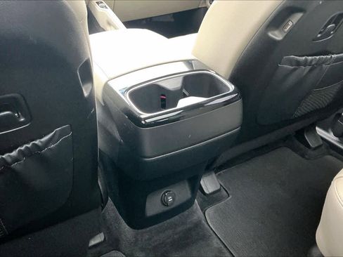 Used 2020 Kia Telluride SX image 35