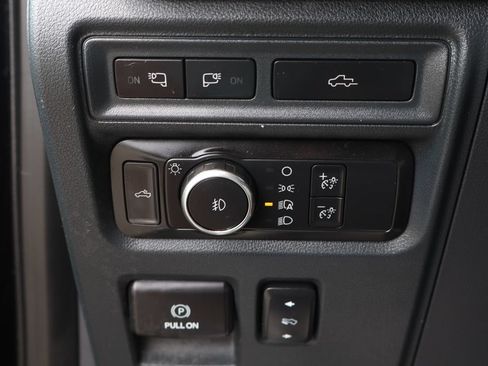 Used 2021 Ford F150 Lariat AWD/4WD image 24