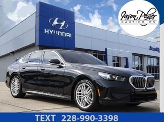 Used 2024 BMW 530i w/ Premium Package RWD video 1