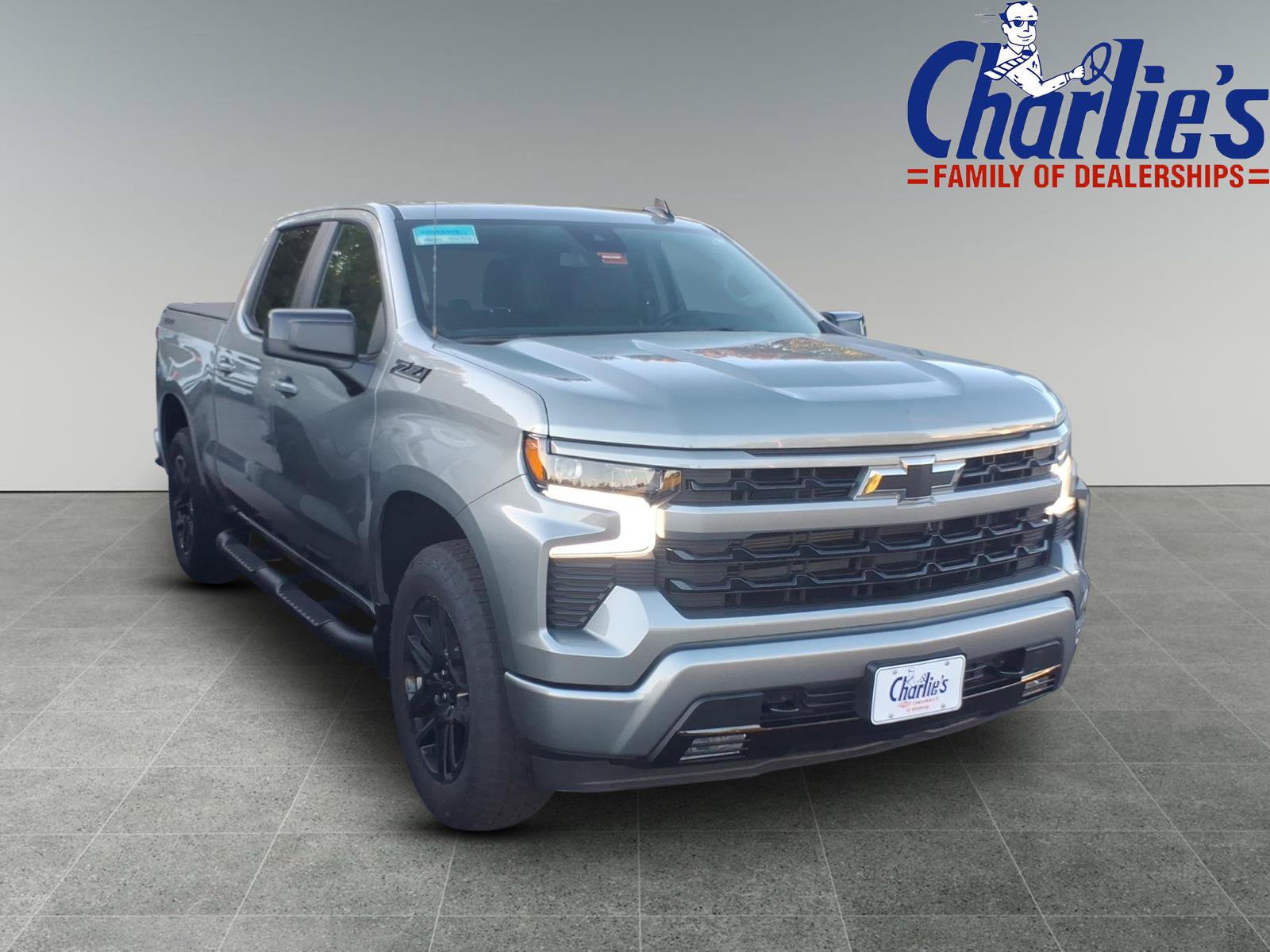 New 2026 Chevrolet Silverado 1500 RST w/ Dark Appearance Package AWD/4WD image 3