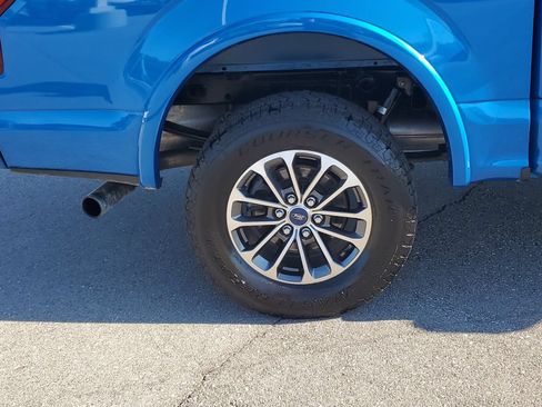 Used 2020 Ford F150 XLT w/ Equipment Group 302A Luxury AWD/4WD image 5
