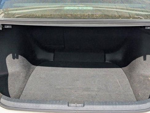 Used 2024 Honda Accord EX-L image 10