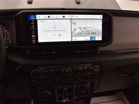 New 2025 Jeep Gladiator Sport image 10