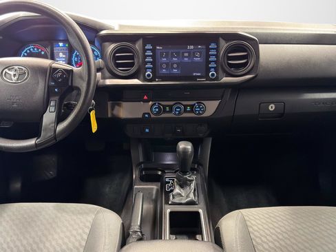 Used 2021 Toyota Tacoma SR w/ SR Convenience Package RWD image 17