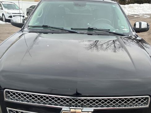 Used 2009 Chevrolet Avalanche LTZ image 34