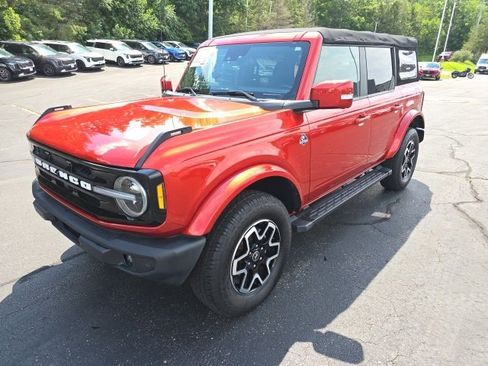 Certified 2022 Ford Bronco Outer Banks image 3