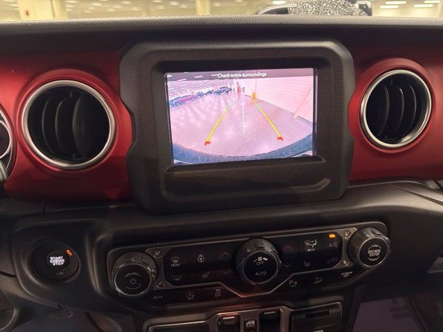 Used 2020 Jeep Wrangler Unlimited Rubicon w/ LED Lighting Group AWD/4WD image 19