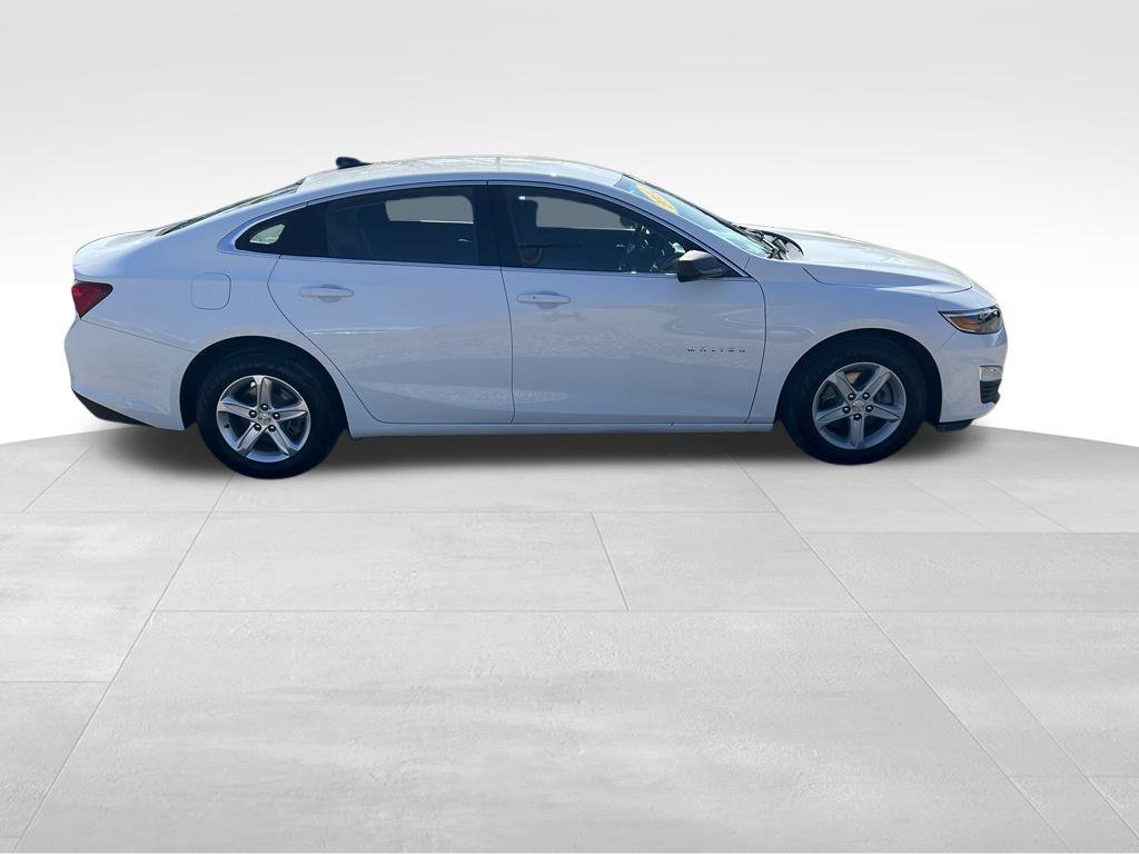 Used 2022 Chevrolet Malibu LS FWD image 8