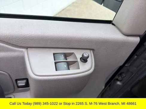 Used 2022 GMC Savana 2500 w/ Communications Package RWD image 28