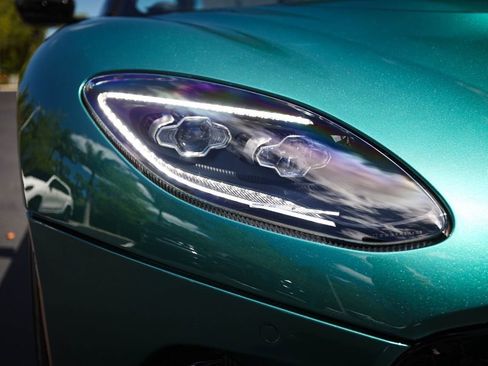 Used 2023 Aston Martin DBS Superleggera Volante image 15