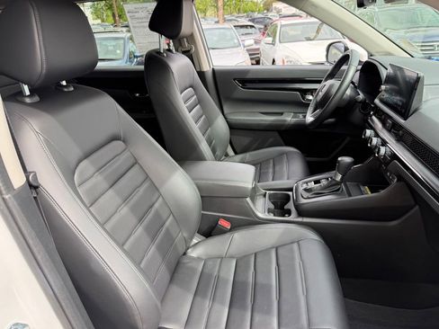 Used 2024 Honda CR-V EX-L image 19