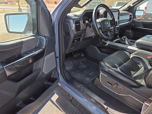 Used 2023 Ford F150 Platinum image 22