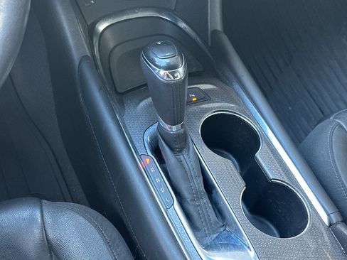 Used 2019 Chevrolet Malibu LT w/ Leather Package image 19