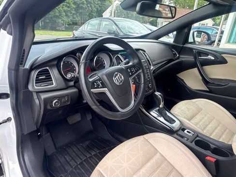 Used 2019 Buick Cascada Premium FWD image 14