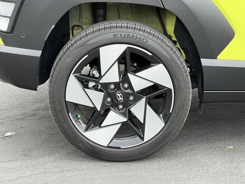 Certified 2026 Hyundai Kona Limited AWD/4WD image 15
