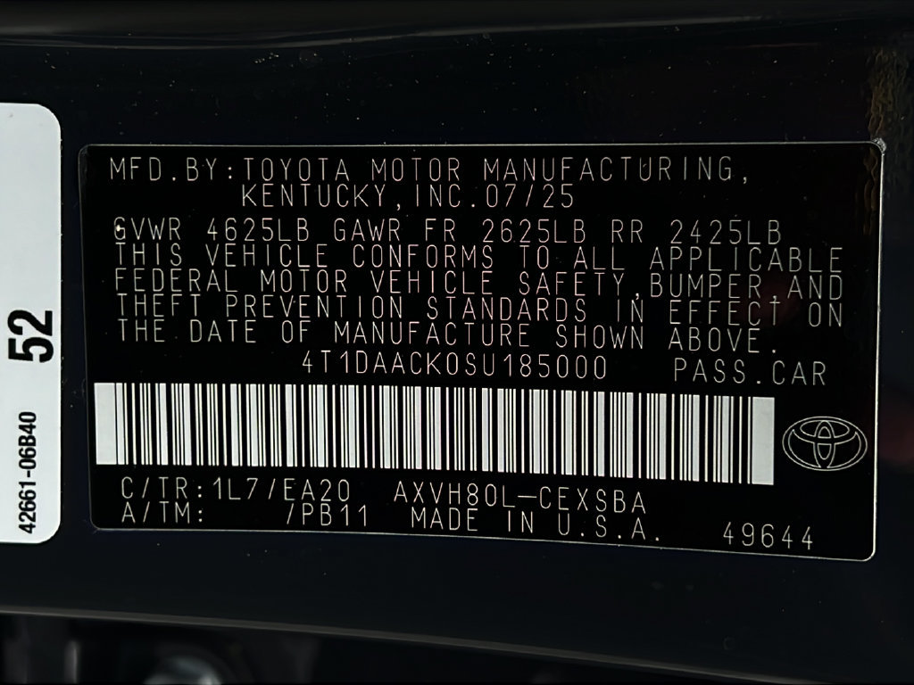Used 2025 Toyota Camry SE FWD image 24
