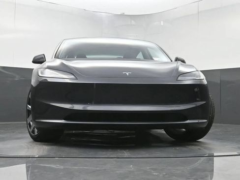 Used 2024 Tesla Model 3 Long Range RWD image 5