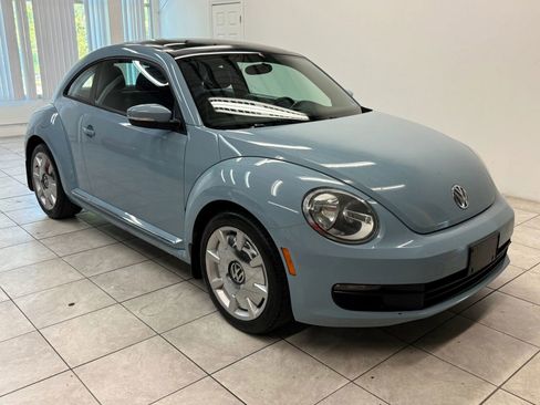 Used 2014 Volkswagen Beetle 2.5 FWD image 1