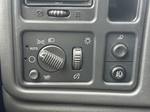 Used 2003 GMC Sierra 1500 2WD Extended Cab image 19