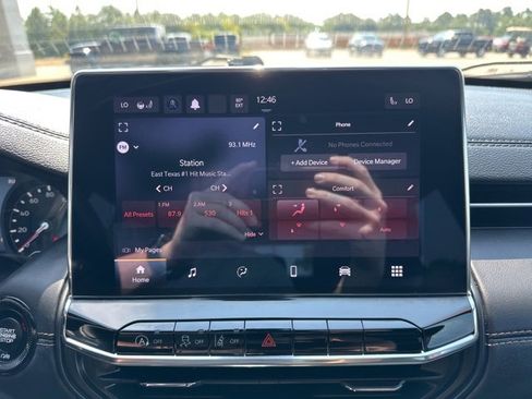 Certified 2022 Jeep Compass Limited image 16