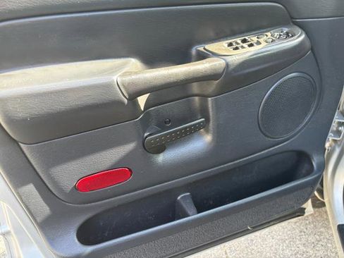 Used 2002 Dodge Ram 1500 Truck SLT image 12