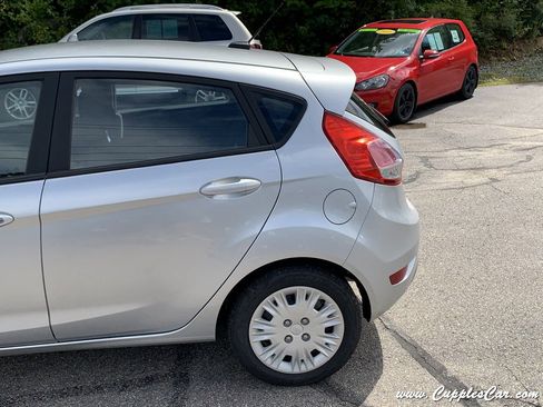 Used 2016 Ford Fiesta S FWD image 24