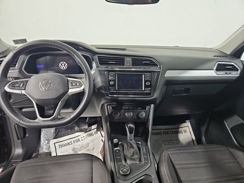 Certified 2024 Volkswagen Tiguan S image 15