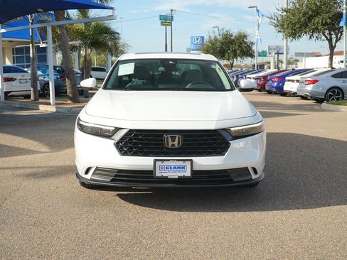 Used 2024 Honda Accord EX image 2