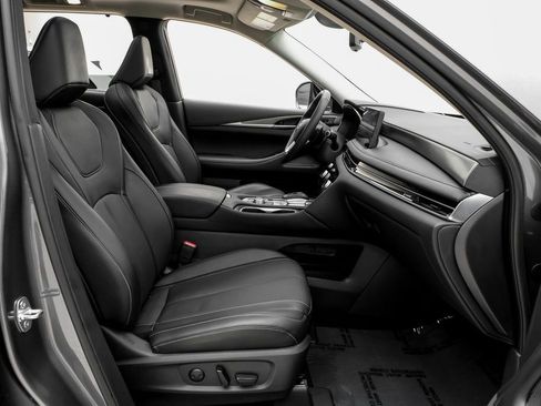 Used 2023 INFINITI QX60 Luxe image 30