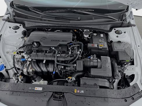 New 2026 Hyundai Elantra SEL Sport Premium FWD image 29