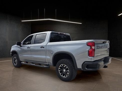 Used 2023 Chevrolet Silverado 1500 ZR2 w/ Technology Package AWD/4WD image 5